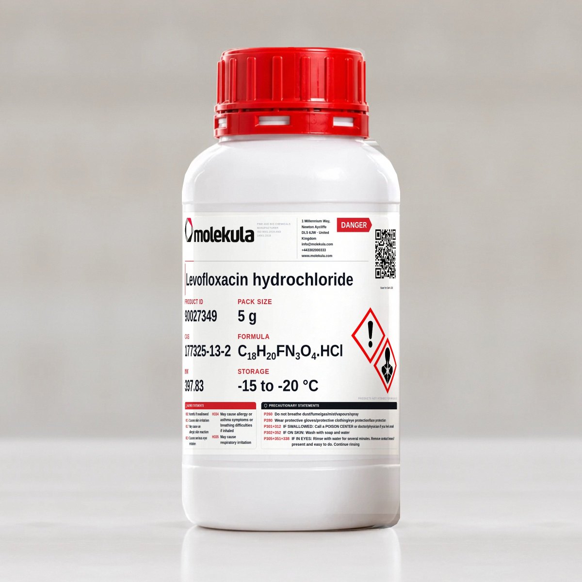 Levofloxacin hydrochloride, 5 g pack