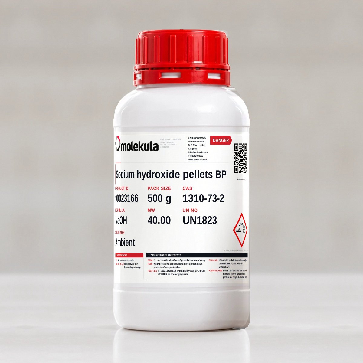 Sodium hydroxide pellets BP, 500 g pack